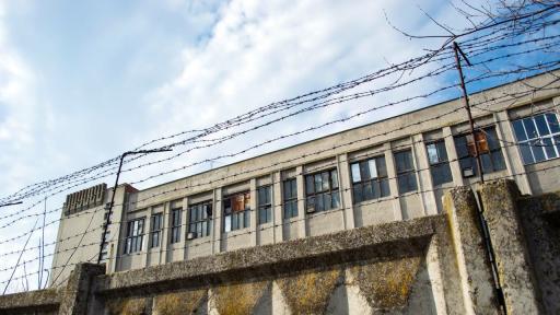 Пускат предсрочно от затвора бивш политик, осъден за жестоко убийство