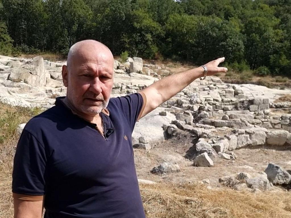 Археолозите разкриха нови данни за живота преди векове от Перперикон