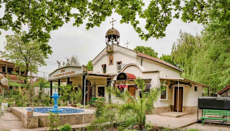 Кабиле - Манастир до Бургас има 35 параклиса, царица Елена пиела вода от Кабиле