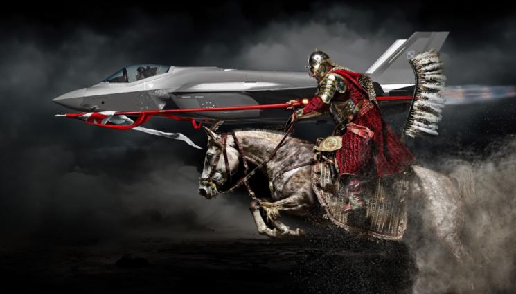 F 35A - Хусар ще пази Полша - изтребителят F-35А кръстен след допитване, другите самолети на авиацията са - „Сокол“ и „Ястреб“