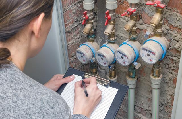 Продължава практиката за редица водоизточници да няма измерване на добитите