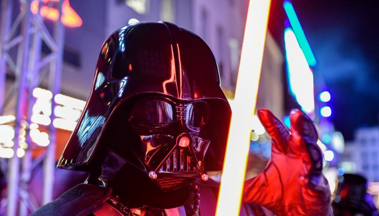 дарт вейдър - ТЪЖНО: Дарт Вейдър си отиде завинаги! (ВИДЕО)