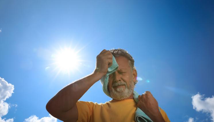 жега главоболие - Жегата уби 1180 души за два месеца!