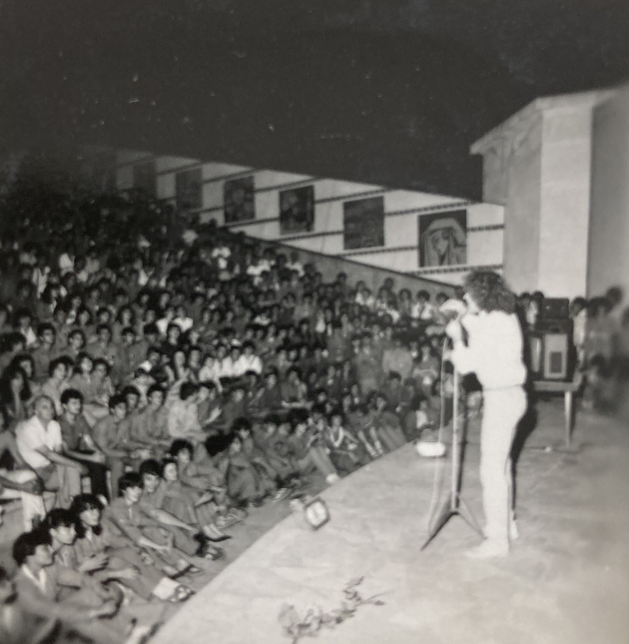 Кеца пее златно време