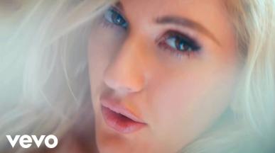 Ellie Goulding - LOVE ME LIKE YOU DO