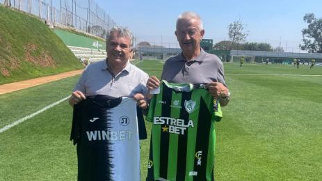 Христо Крушарски Америка Минейро