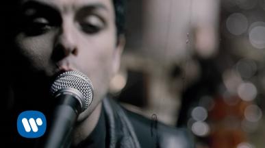 Green Day - BOULEVARD OF BROKEN DREAMS