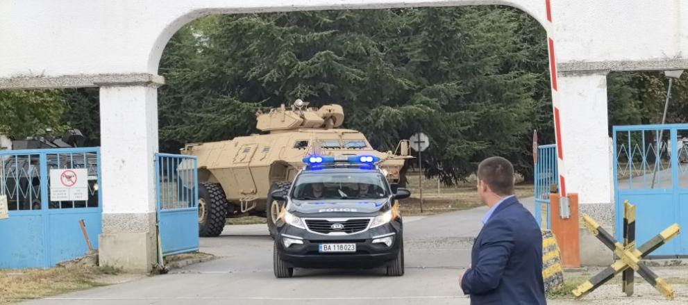 Двама млади офицери загинаха при падане на тренировъчен полет край