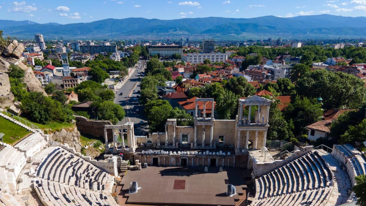 Откриване на Празници на Стария град 2024 с фотоизложба и гала спектакъл на Ансамбъл „Тракия“