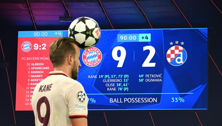 Байерн - СПРЕТЕ БАЙЕРН! Мрежата полудя след лудницата в Мюнхен, вижте какви рекорди германският колос разби на пух и прах