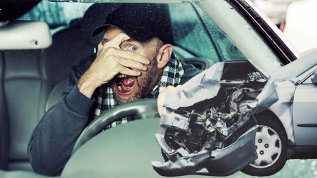 катастрофа уплашен мъж