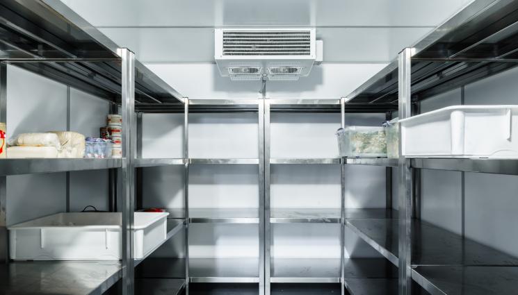 фризер - Деца се затвориха във фризер и се задушиха!