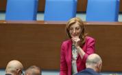 Парламентът освободи Екатерина Захариева като народен представител