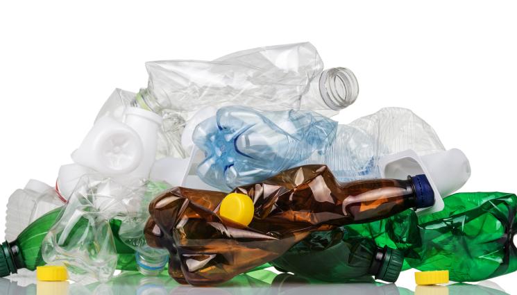 бутилки шишета - ПРАКТИЧНИ СЪВЕТИ: Връщаме живота на празните бутилки