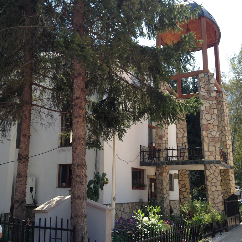 Църква Лъки