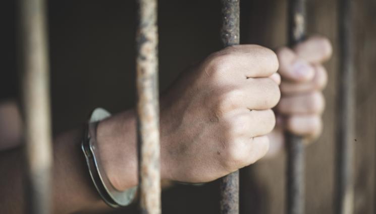 затвор - ОТНОВО В КАФЕЗА: Заловиха избягалия затворник!