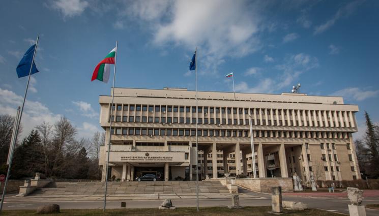 МВрН - Външно установило контакт с единия от издирваните българи във Валенсия