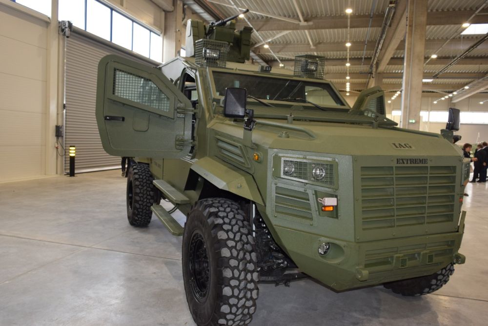 Откриха първия български завод за бронирани автомобили в Бургас