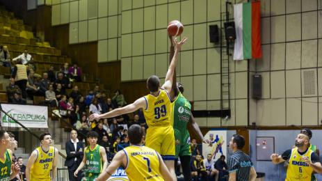 Ямбол баскетбол