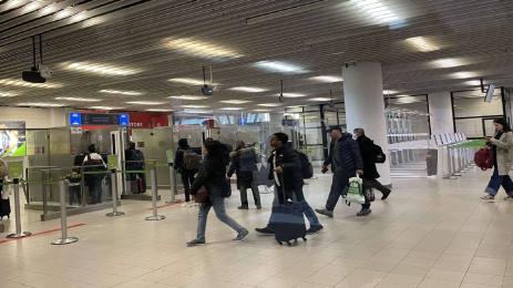 летище София