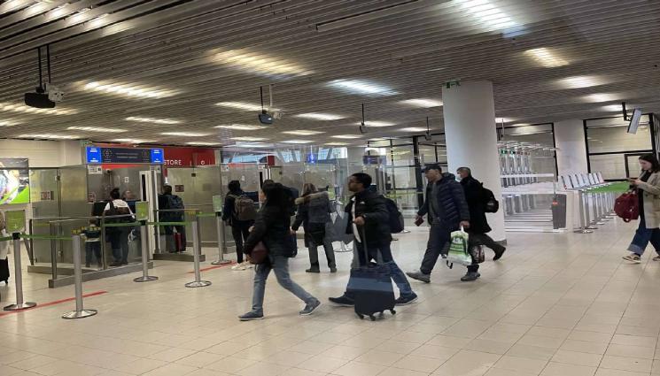 летище София - Служители по сигурността на летището: ЦЕЛИЯТ БОКЛУК на Европа в един полет!