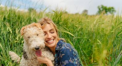 куче човек обич