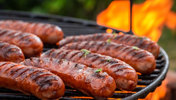 наденица - Агро Телеграф: Пържола и наденица само от месо