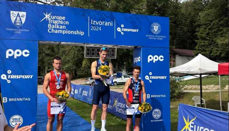 Борис Андреев триатлон Румъния - Наш триатлонист стана балкански вицешампион в Румъния