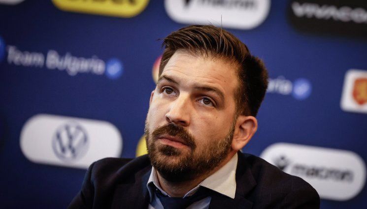 Андрей Петров и Добрин Гьонов - Андрей Петров: Даваме шанс на клубовете, възможностите са много