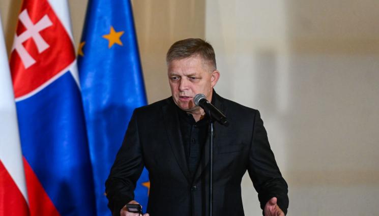 Роберт Фицо - Словашкият премиер отива при Путин!