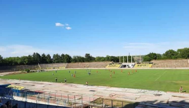 Спартак Пл - Спартак Плевен започва реконструкция на стадиона си