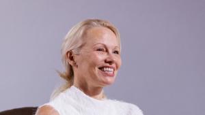 Памела Андерсън