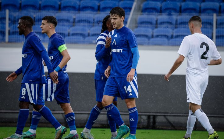 Левски се забавлява с Хебър, Илиян Стефанов се завърна и блесна с два гола