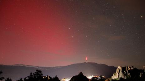 червено небе