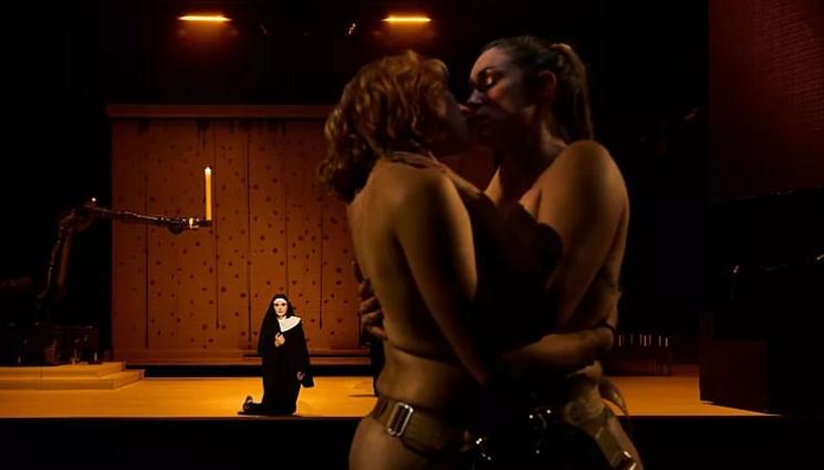 секс опера - БОГОХУЛНА ПОСТАНОВКА: Секс на живо в опера! (ВИДЕО)