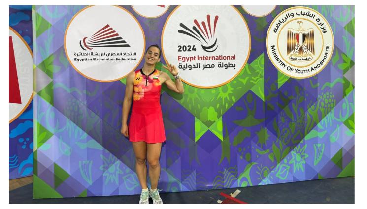 Стефани Стоева Египет - Стефани Стоева триумфира на сингъл до пирамидите