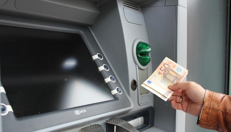 евро банкомат