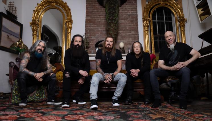 dream teacher - В АНТИЧНИЯ В ПЛОВДИВ: Dream Theater празнуват 40 г. на сцена у нас