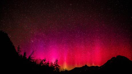 полярно сияние