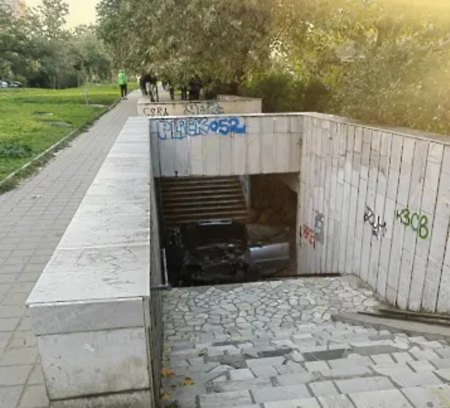 кола подлез