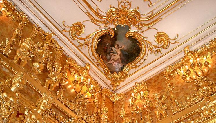 златно време - Древни руни пазели Кехлибарената стая! (СНИМКИ)