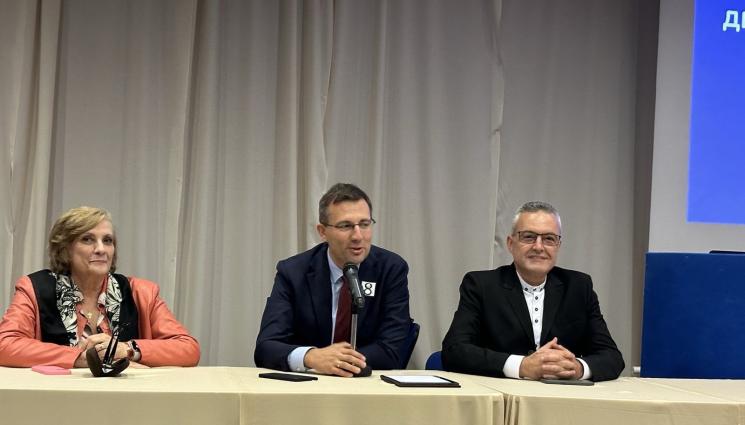 ДПС Ново начало - ДПС-Ново начало подкрепи иновациите в сектор “Образование” на семинар в Пловдив