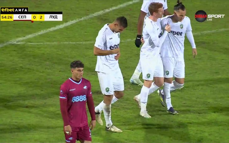 Лудогорец удвои аванса си след автогол на Септември