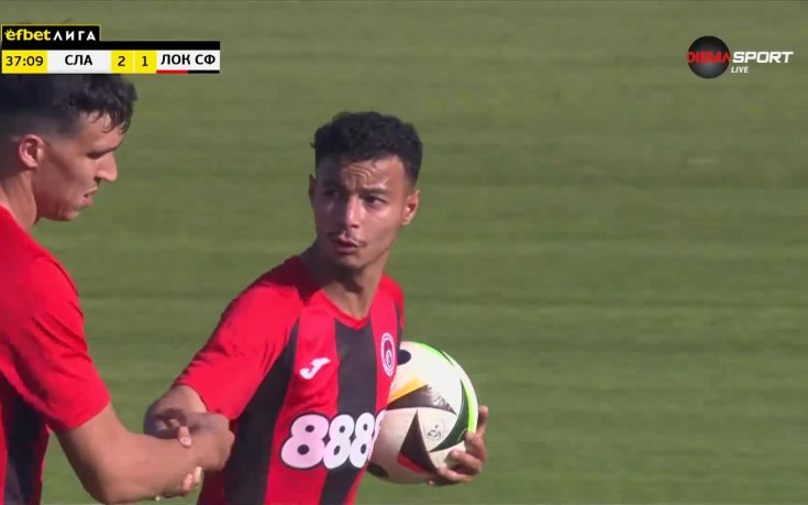 Локомотив София върна едно попадение срещу Славия (видео)