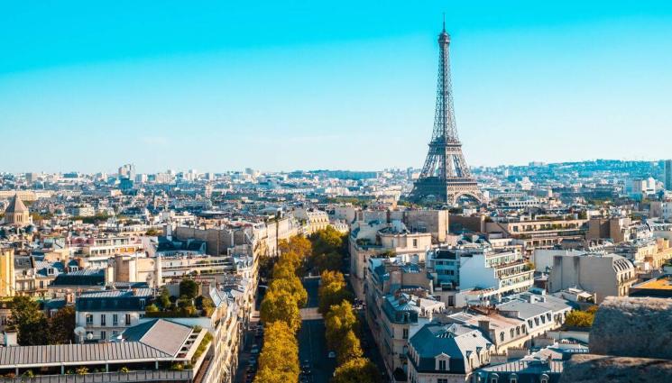 Париж - Франция зaлага на онлайн кaзината като решение за бюджетната криза