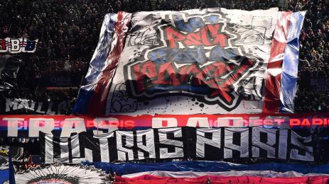 ПСЖ хомофобия стадион