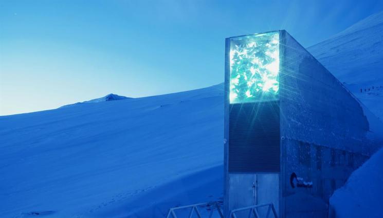 полярен кръг банка - Земите на войната пазят храната си в Полярния кръг! (СНИМКА)