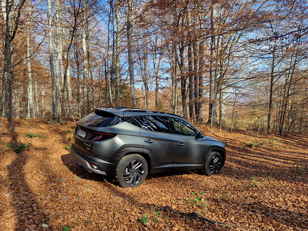 <p>Hyundai Tucson 20th Anniversary Edition галерия</p>