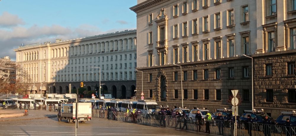 Протести блокираха центъра на София