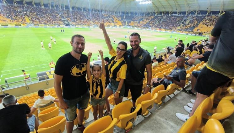 Илиана Димитрова - Разпад в Ботев и на нежния фронт! Тръгна си и хубавата Илиана